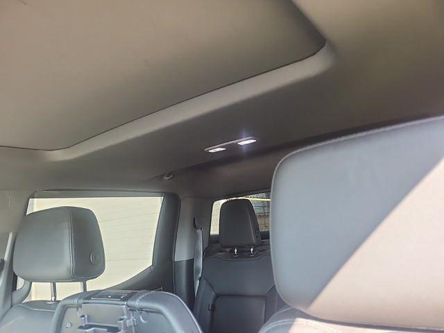 used 2022 GMC Sierra 1500 car, priced at $43,586