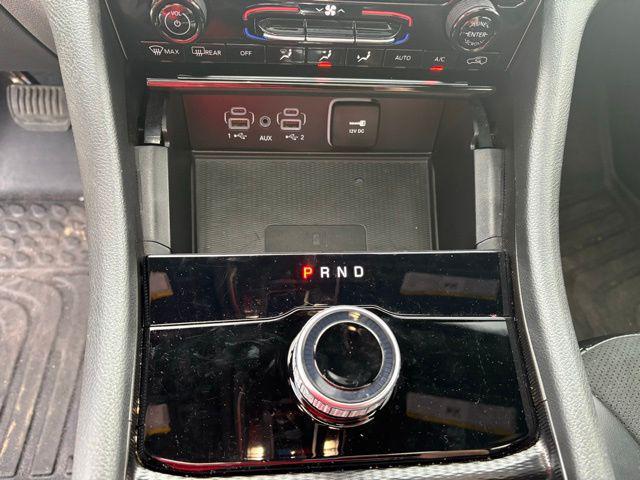 used 2024 Jeep Grand Cherokee L car, priced at $39,938