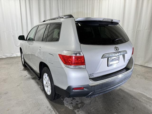 used 2012 Toyota Highlander car, priced at $13,875