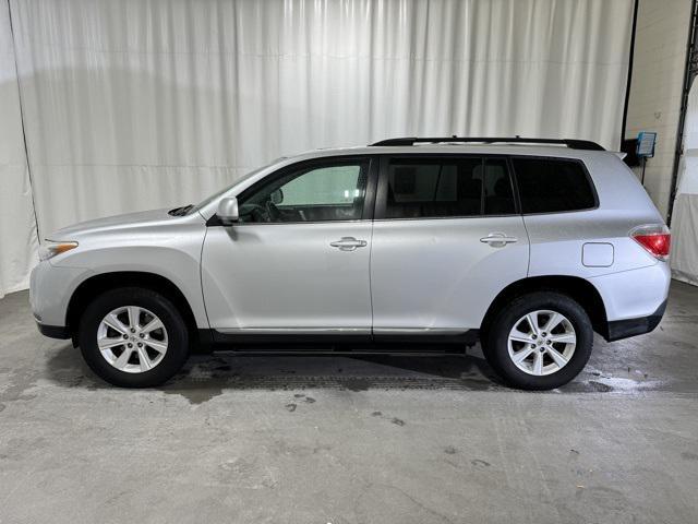 used 2012 Toyota Highlander car, priced at $13,875