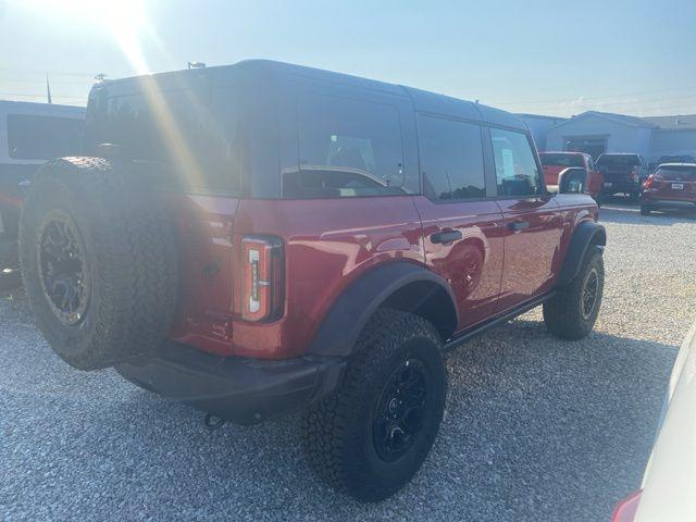 new 2025 Ford Bronco car, priced at $59,195