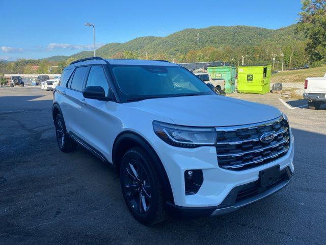 new 2025 Ford Explorer car, priced at $51,710