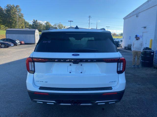 new 2025 Ford Explorer car, priced at $51,710