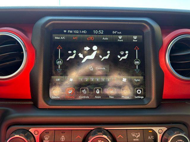 used 2020 Jeep Wrangler Unlimited car, priced at $35,000