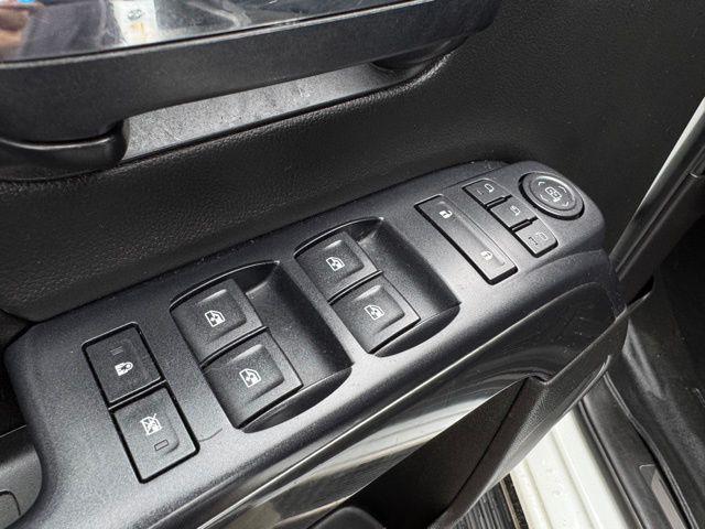 used 2015 GMC Sierra 2500 car, priced at $29,304