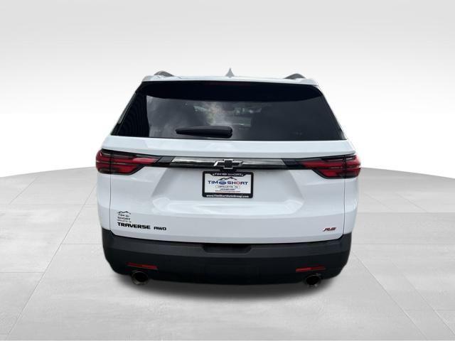 used 2023 Chevrolet Traverse car, priced at $40,900