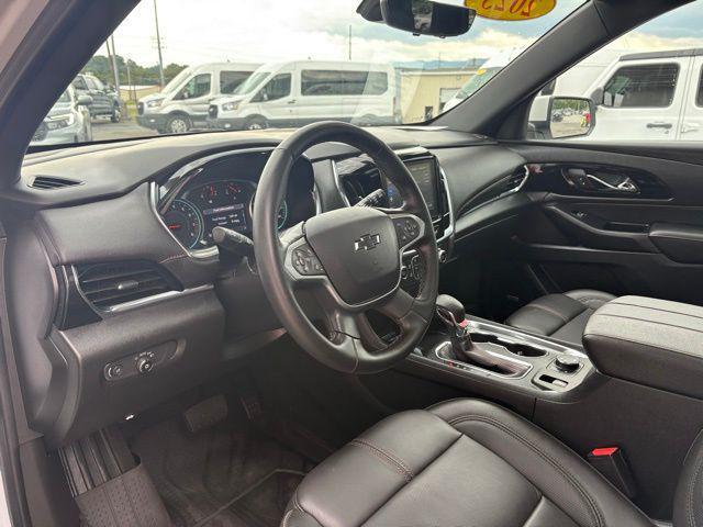 used 2023 Chevrolet Traverse car, priced at $40,900