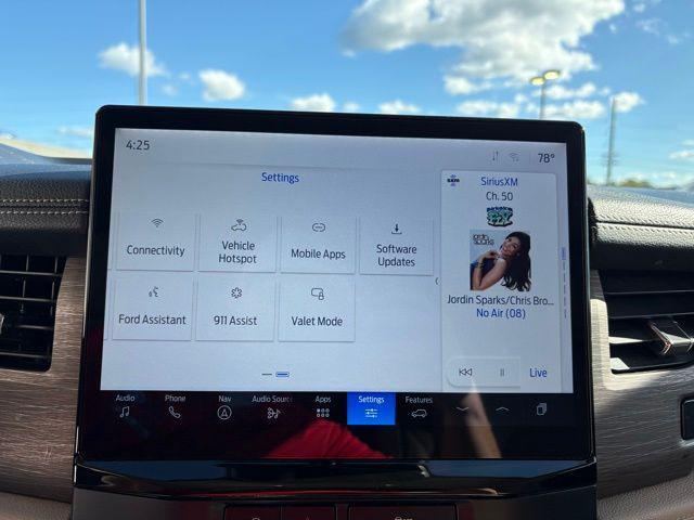 used 2024 Ford Expedition car, priced at $53,500