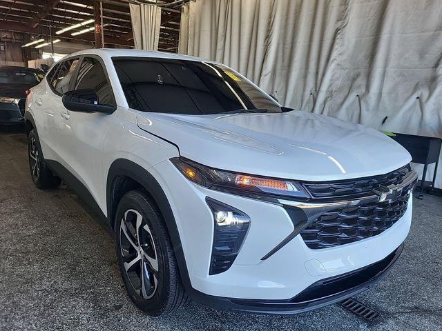 used 2024 Chevrolet Trax car, priced at $20,900