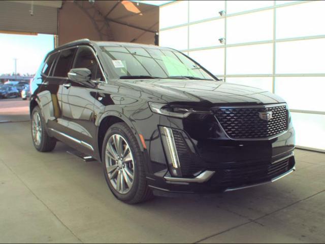 used 2025 Cadillac XT6 car, priced at $46,253