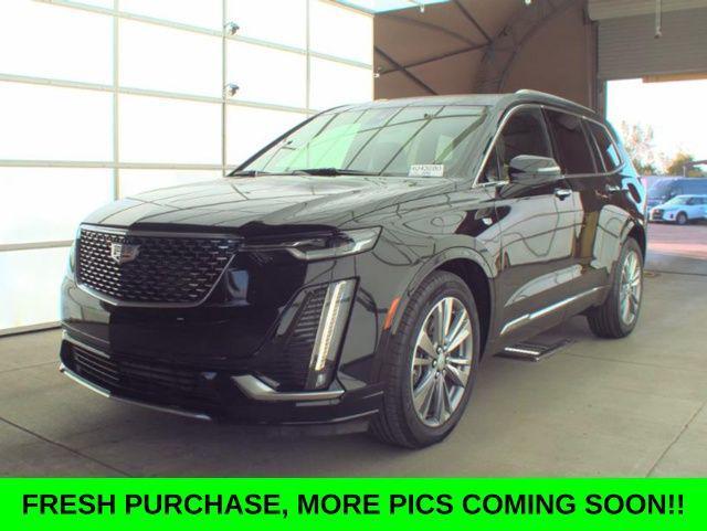used 2025 Cadillac XT6 car, priced at $46,253