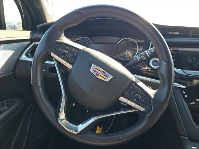 used 2025 Cadillac XT6 car, priced at $46,253