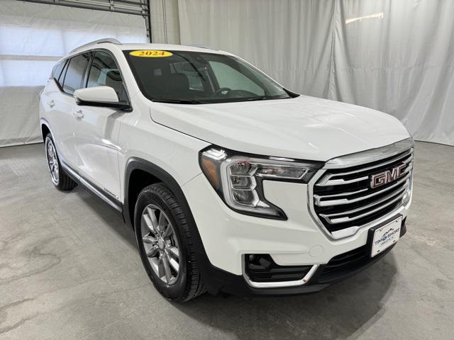 used 2024 GMC Terrain car, priced at $28,874