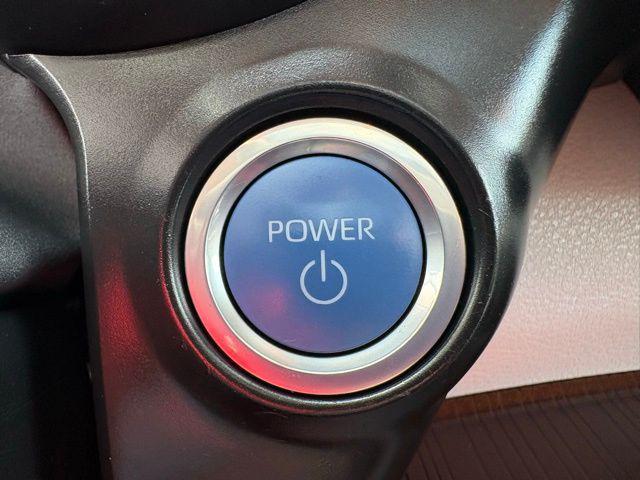 used 2024 Toyota Sienna car, priced at $40,900