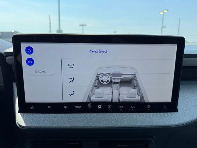 new 2025 Ford Maverick car, priced at $34,225