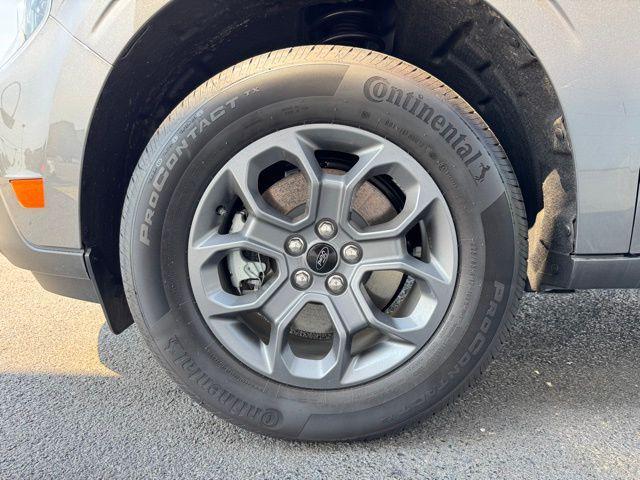 new 2025 Ford Maverick car, priced at $34,225