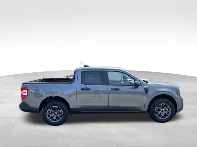 new 2025 Ford Maverick car, priced at $34,225