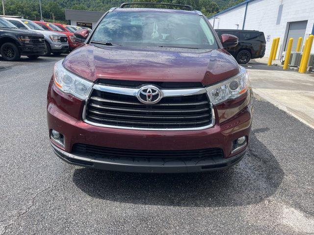 used 2015 Toyota Highlander car, priced at $18,445