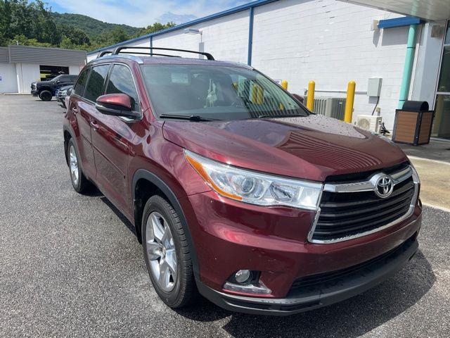 used 2015 Toyota Highlander car, priced at $18,445