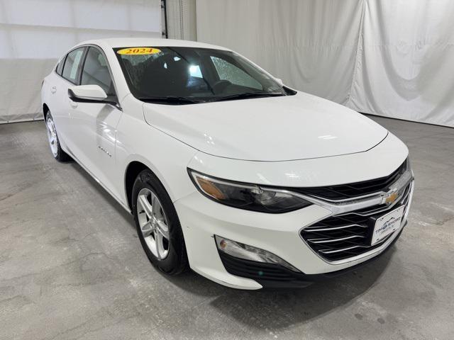 used 2024 Chevrolet Malibu car, priced at $20,998