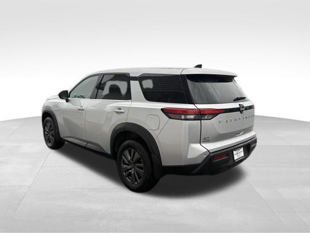 used 2024 Nissan Pathfinder car, priced at $29,500