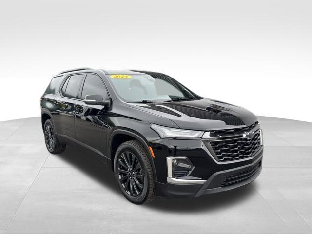 used 2024 Chevrolet Traverse car, priced at $44,998