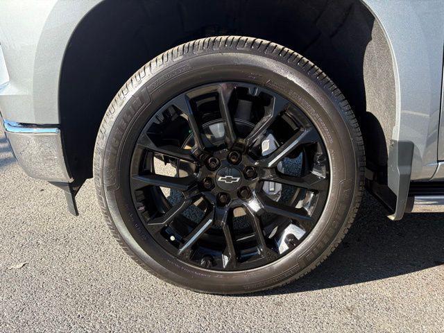 used 2024 Chevrolet Silverado 1500 car, priced at $49,988