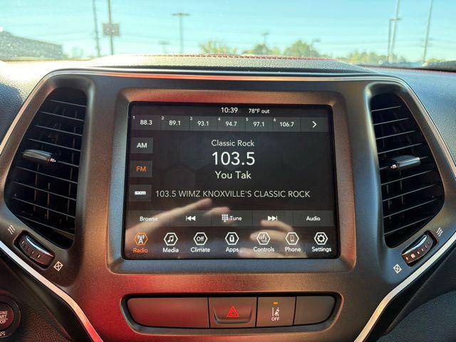 used 2022 Jeep Cherokee car, priced at $25,255