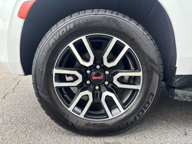 used 2021 GMC Yukon XL car, priced at $52,858