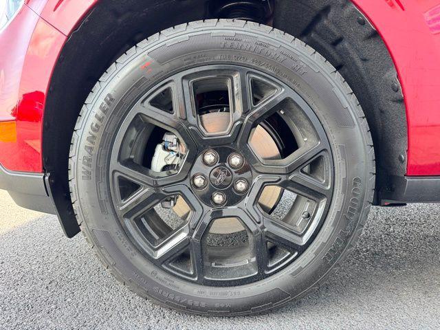new 2025 Ford Maverick car, priced at $34,270