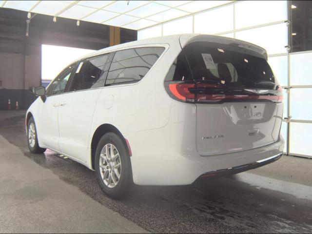 used 2024 Chrysler Pacifica car, priced at $29,899