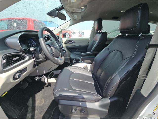 used 2024 Chrysler Pacifica car, priced at $29,899