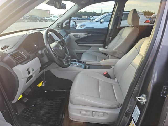 used 2021 Honda Pilot car, priced at $27,948