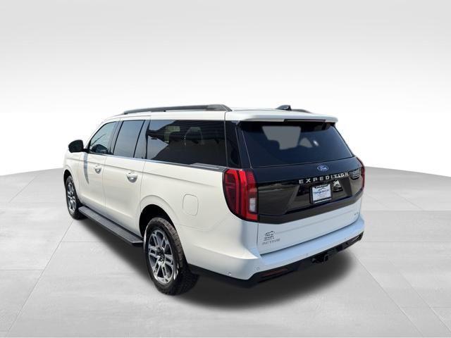 new 2025 Ford Expedition Max car, priced at $72,428