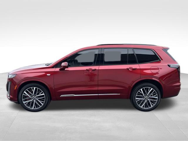 used 2024 Cadillac XT6 car, priced at $50,212