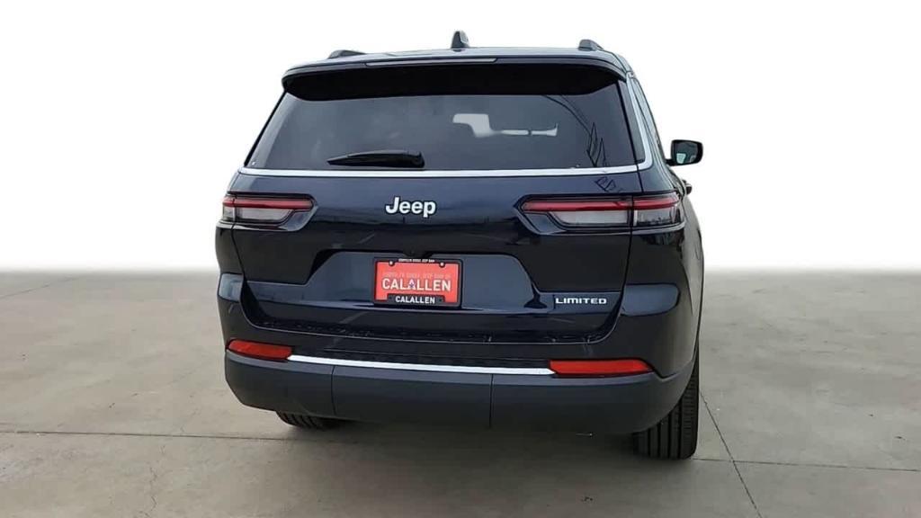 new 2024 Jeep Grand Cherokee L car, priced at $46,033