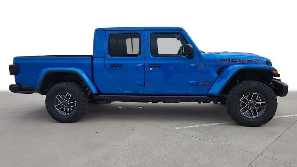 new 2024 Jeep Gladiator car, priced at $65,275