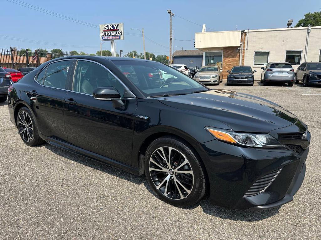used 2018 Toyota Camry Hybrid car, priced at $18,995
