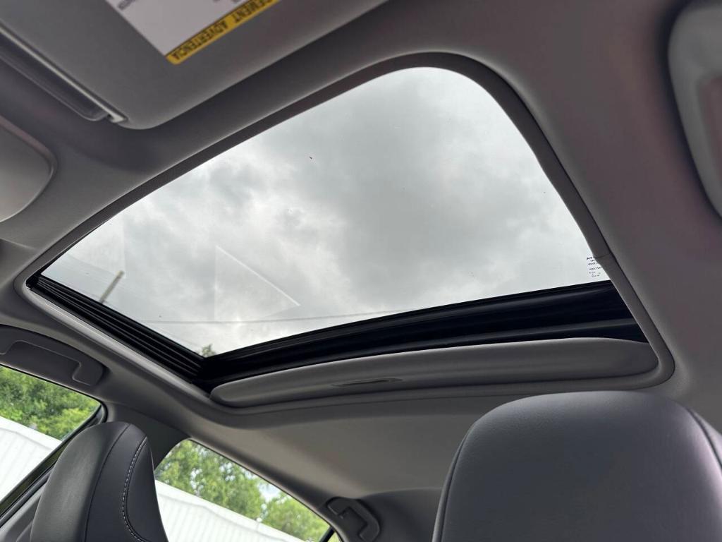 used 2018 Toyota Camry Hybrid car, priced at $17,995