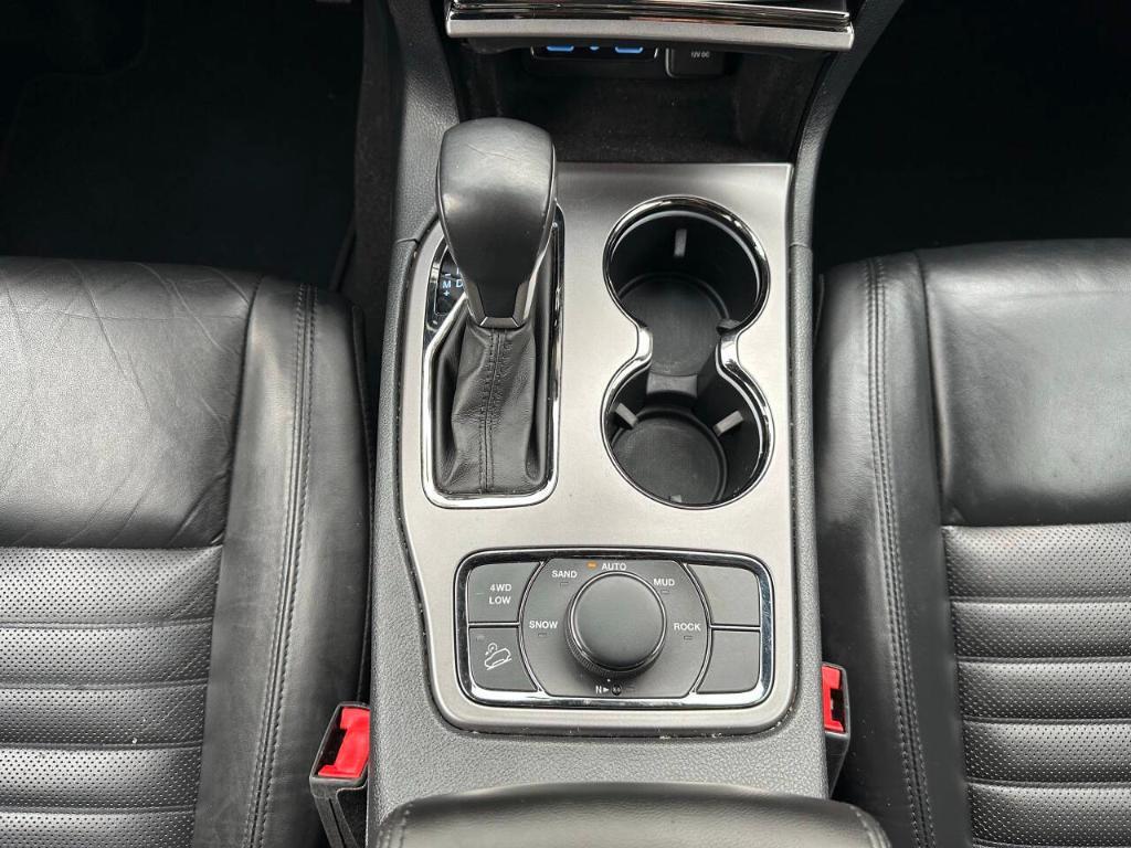 used 2020 Jeep Grand Cherokee car, priced at $22,995