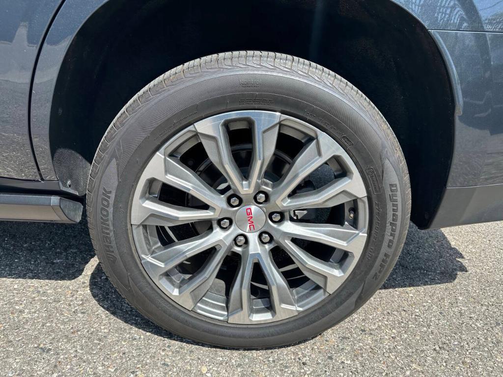 used 2021 GMC Yukon car, priced at $49,995