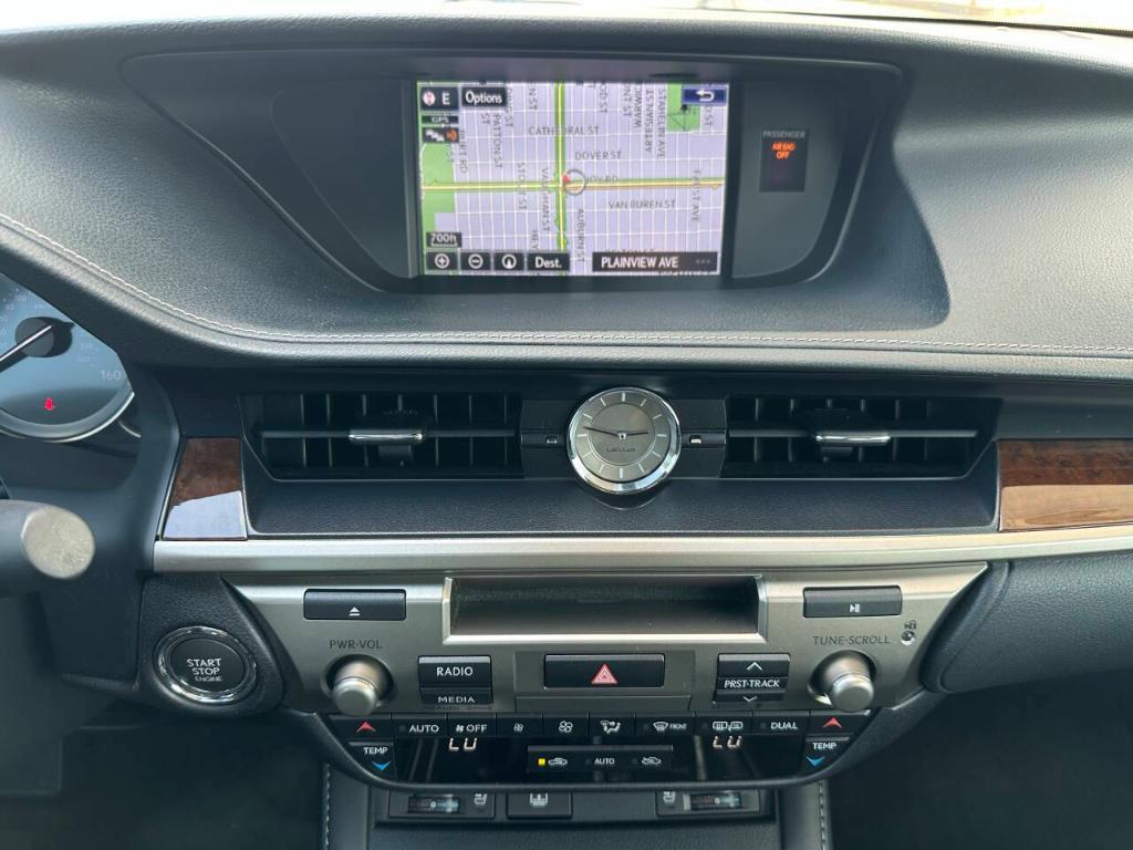 used 2016 Lexus ES 350 car, priced at $17,995