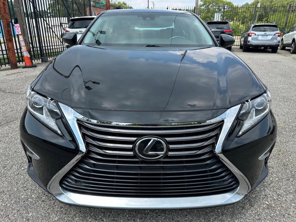 used 2016 Lexus ES 350 car, priced at $17,995