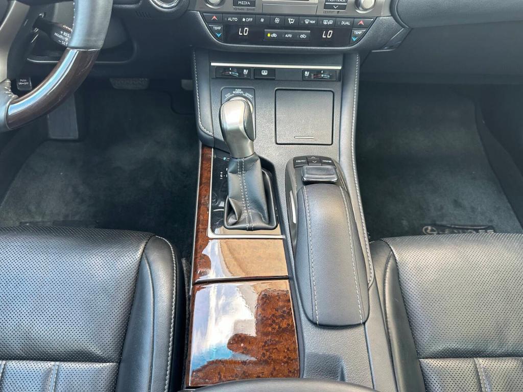 used 2016 Lexus ES 350 car, priced at $17,995