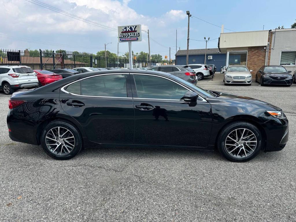 used 2016 Lexus ES 350 car, priced at $17,995