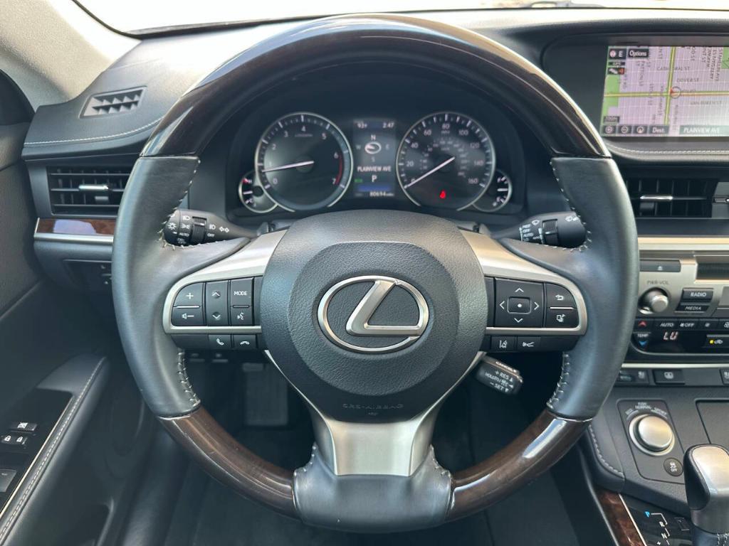 used 2016 Lexus ES 350 car, priced at $17,995