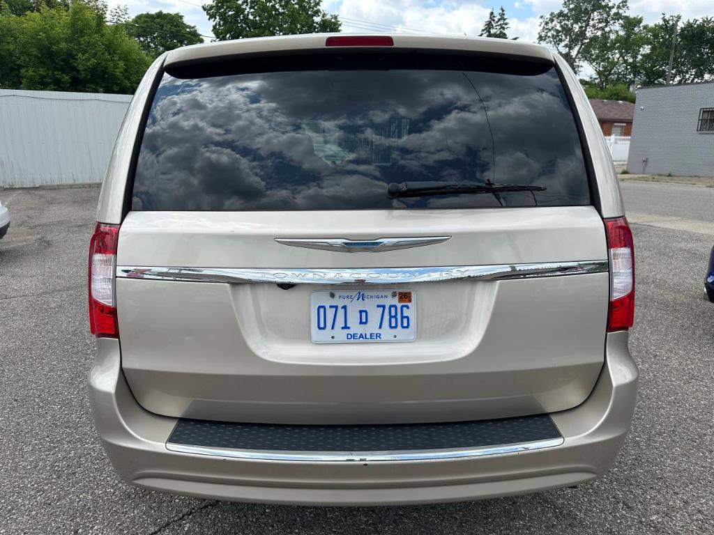used 2016 Chrysler Town & Country car, priced at $11,995