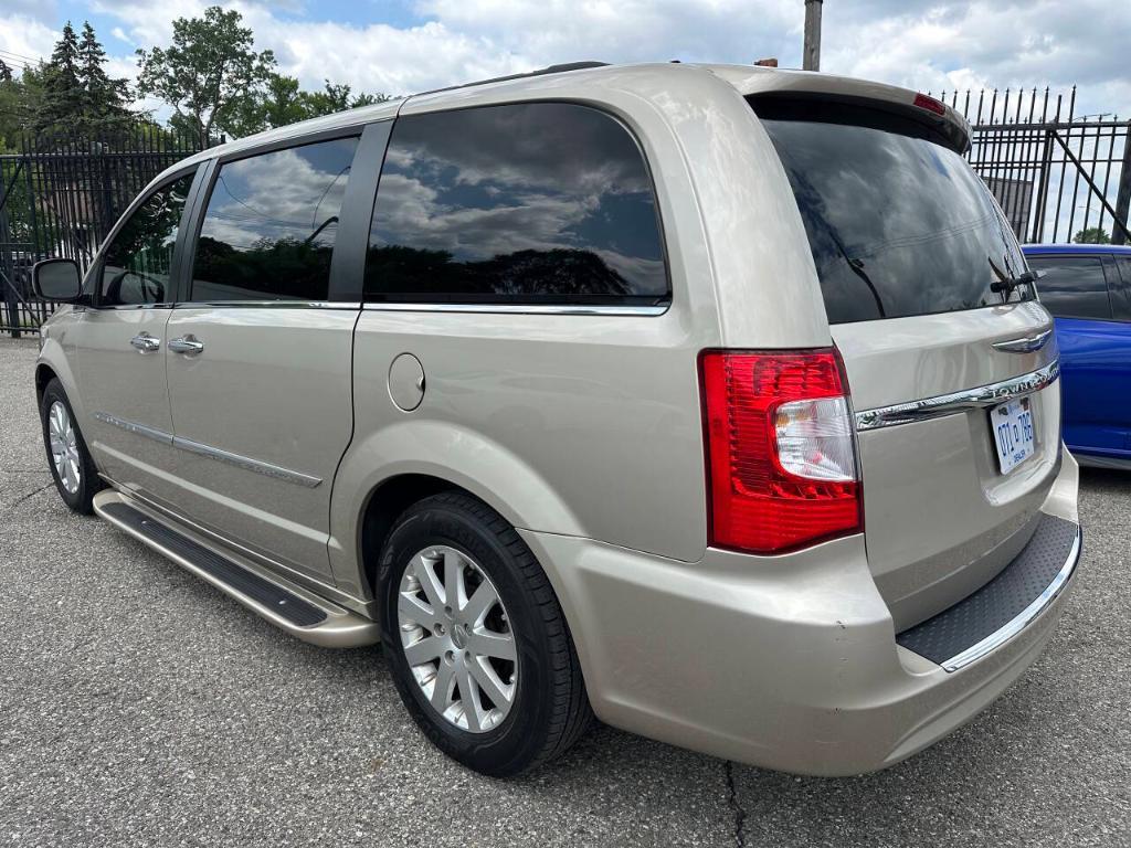 used 2016 Chrysler Town & Country car, priced at $11,995
