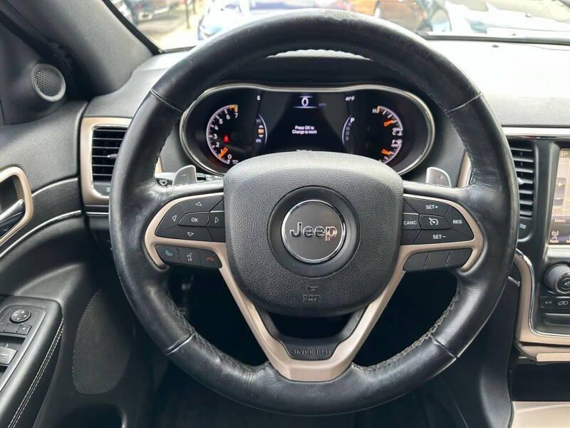 used 2015 Jeep Grand Cherokee car, priced at $13,995