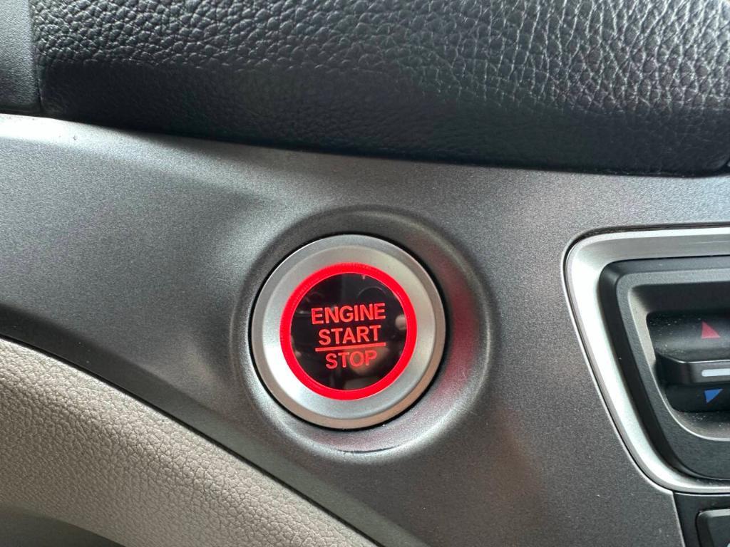 used 2020 Honda Pilot car, priced at $18,995